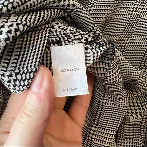 NWT J. Jill Women's Herringbone Button Down Tunic Blouse Top Long Sleeve Size XS - Picture 6 of 10